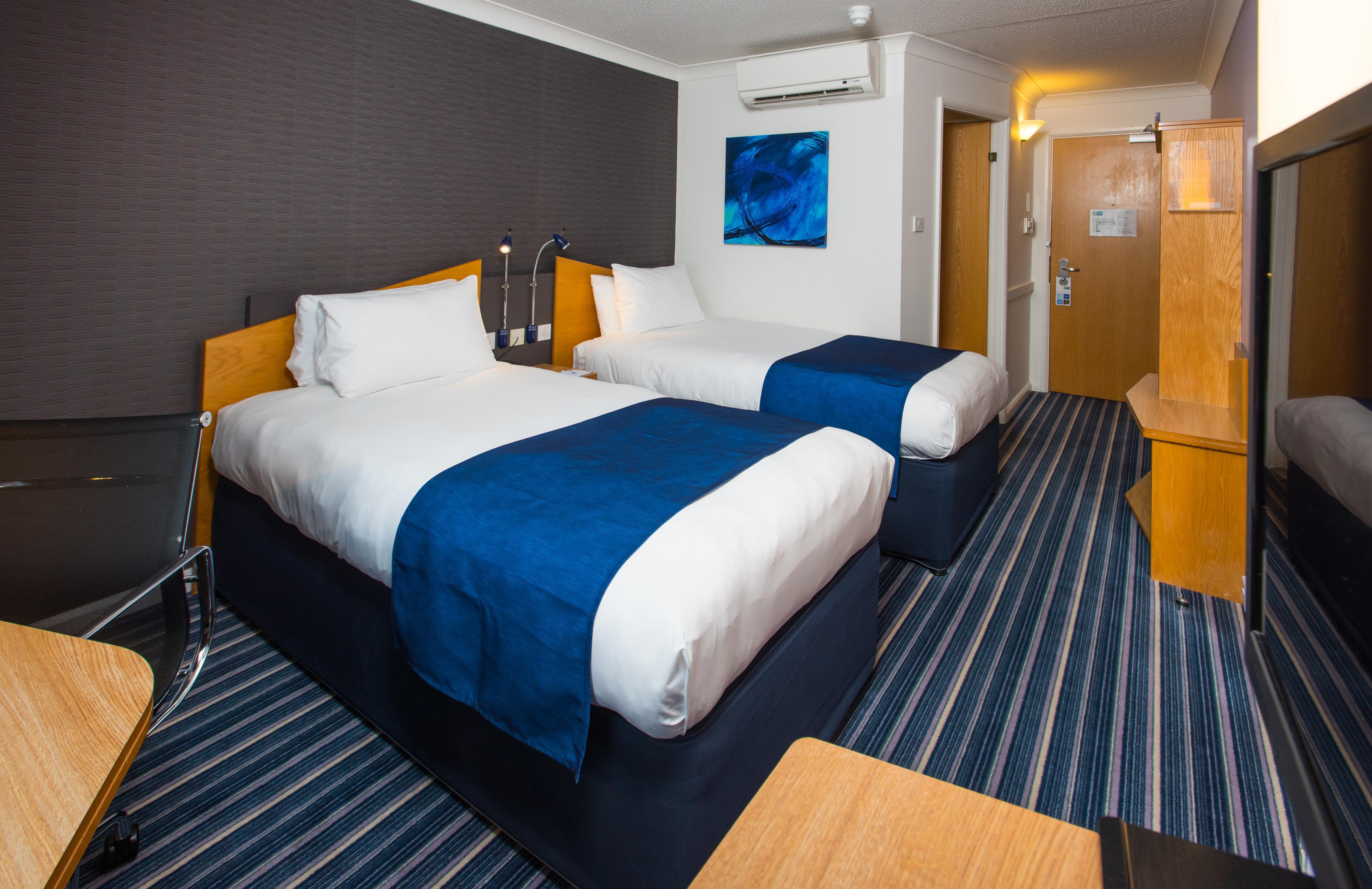 Holiday Inn Express Manchester East By Ihg Exterior foto